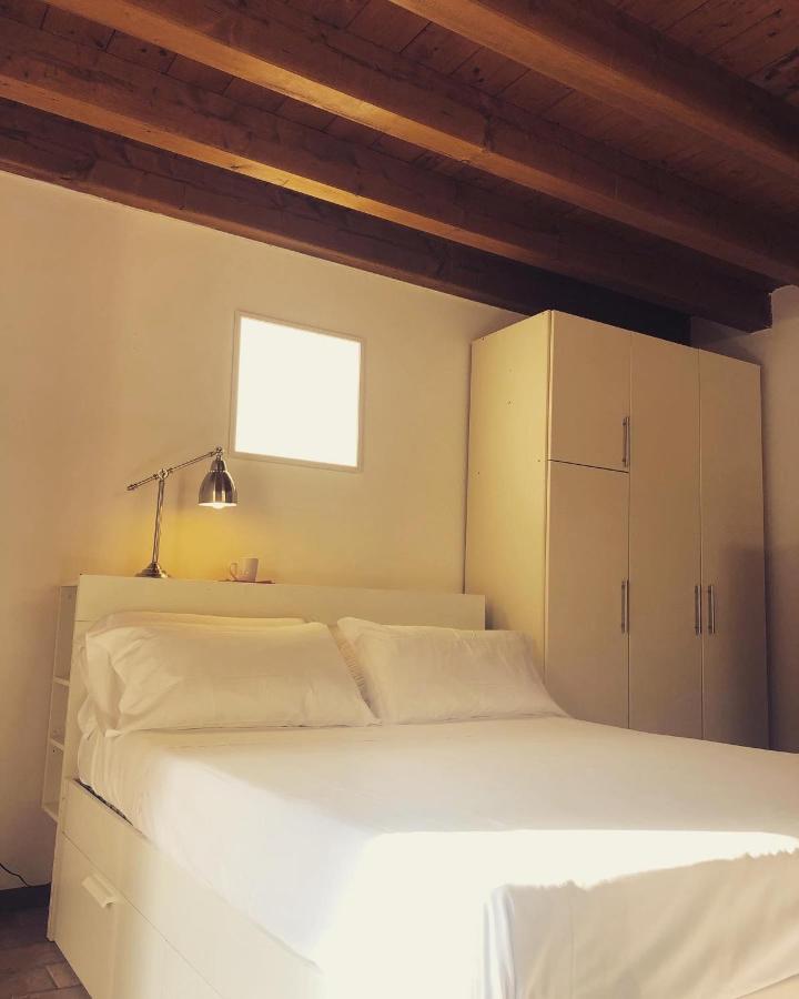 Ferienwohnung Bergamo Easy Airport Private Parking Exterior foto