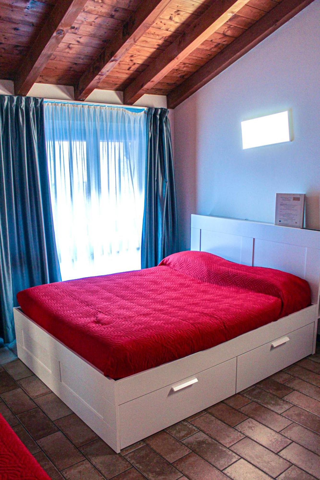 Ferienwohnung Bergamo Easy Airport Private Parking Exterior foto